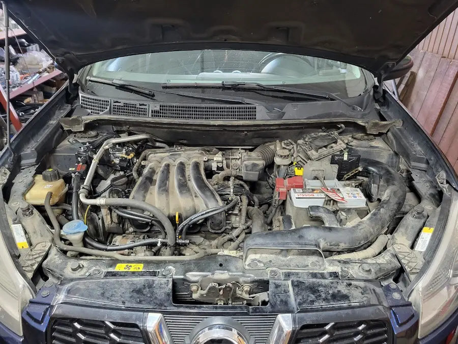 Встановлення ГБО на NISSAN QASHQAI ПІД КАПОТОМ